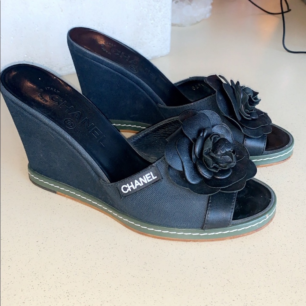 Chanel camellia flower wedge black size 36